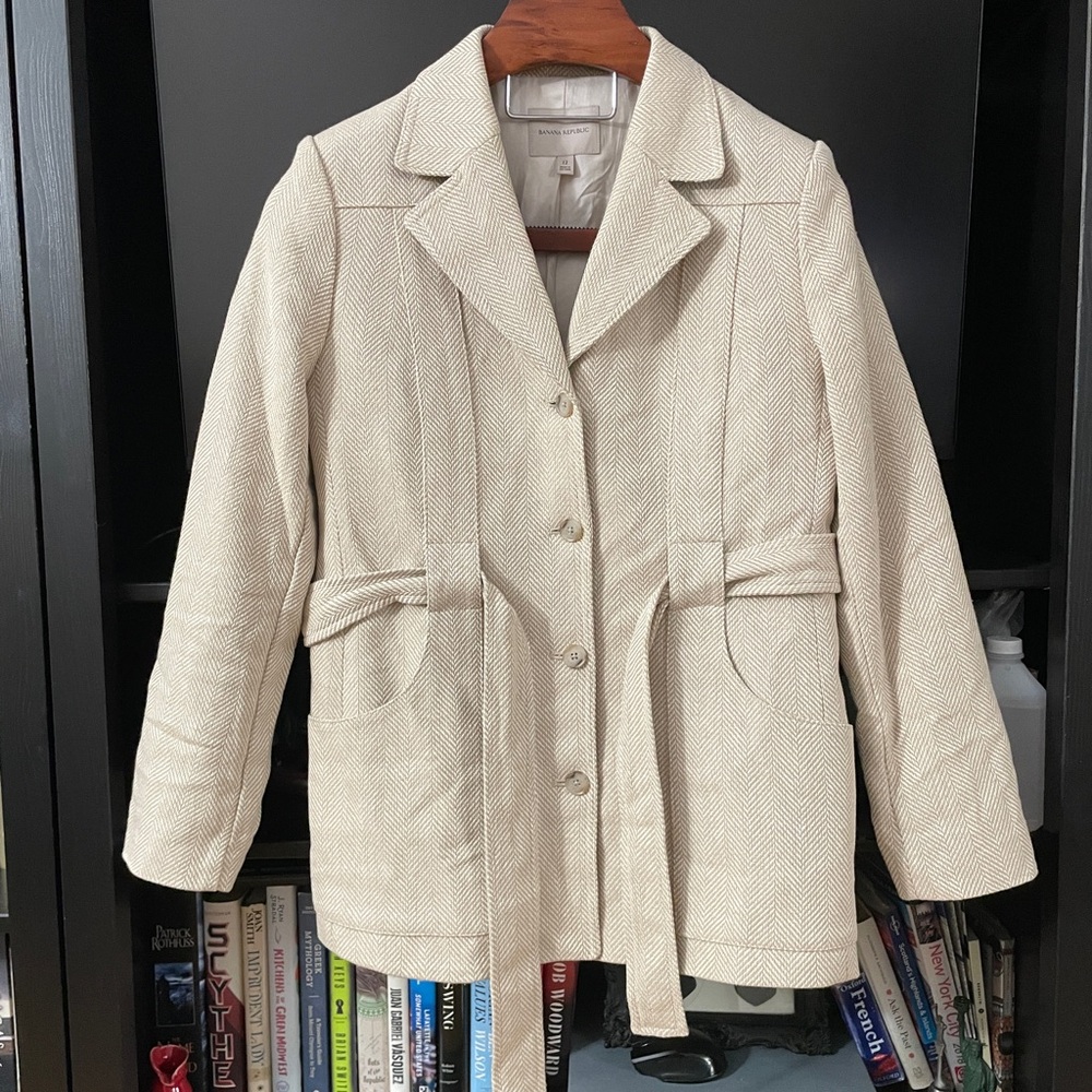 NWOT Banana Republic Norfolk Jacket in Cream and Tan Herringbone Tweed